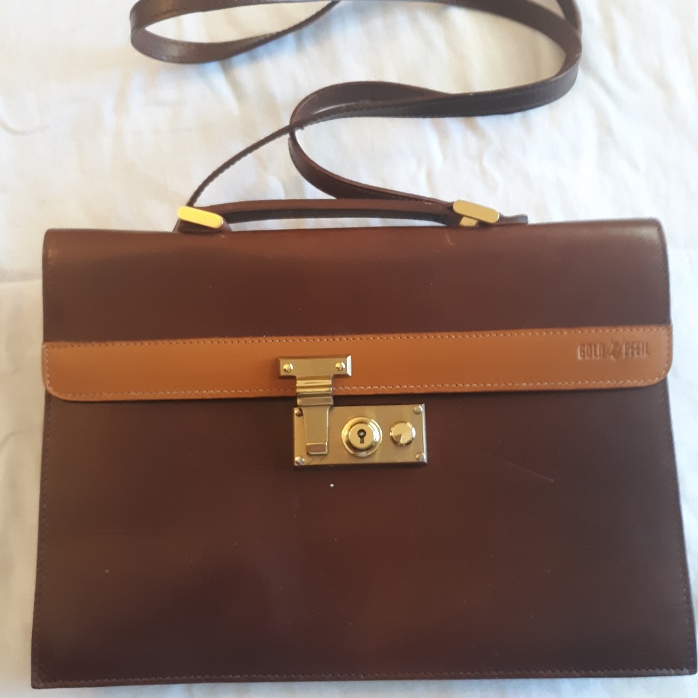 Gold Pfeil Satchel